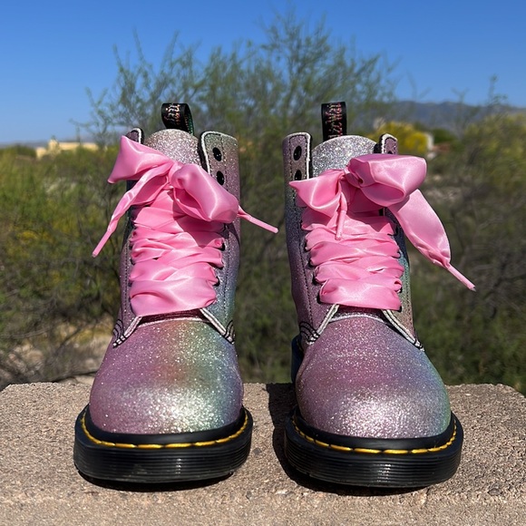 Dr. Martens Pascal Mermaid Multicolor Pastel Glitter Boots - Picture 4 of 16